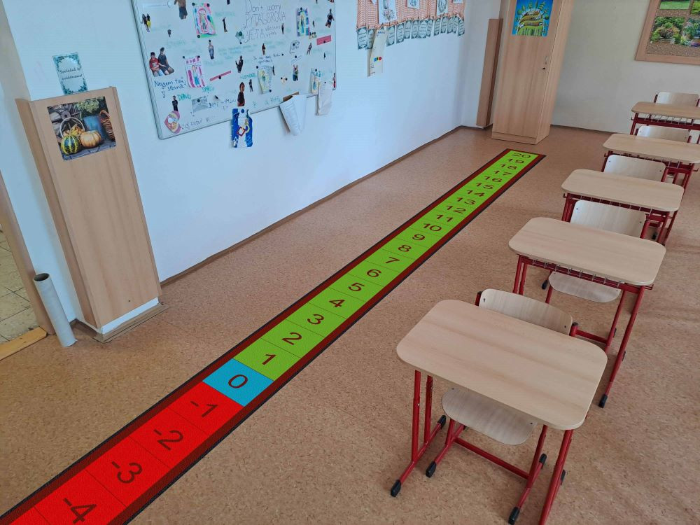 Didaktický koberec KROKOVACÍ PÁS (50x935 cm)